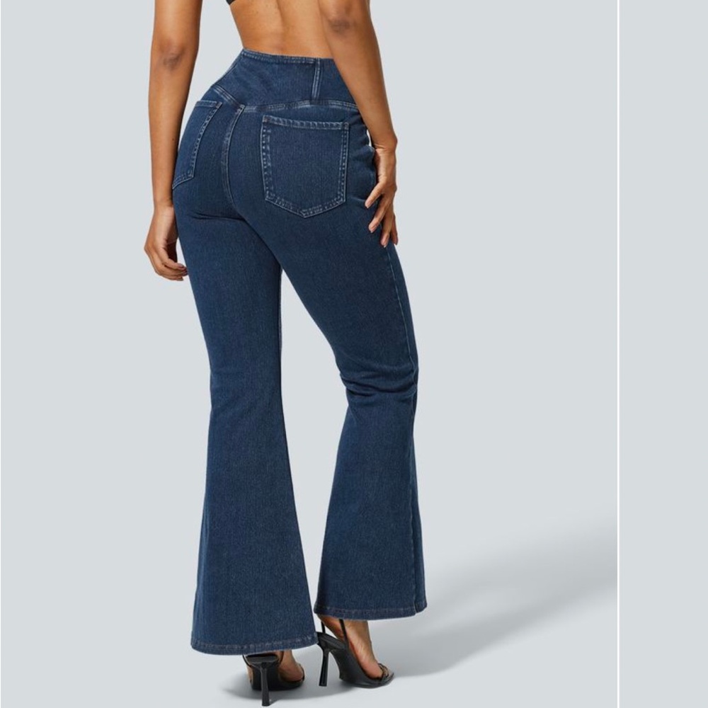 Halara Flex High Waisted Crossover Pocket Washed Stretchy Flare Jeans sz XS - Picture 2 of 5